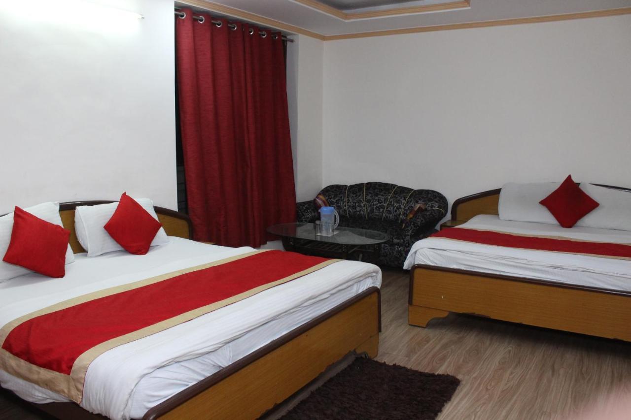 Hotel Dolls Inn Nainital Exterior photo