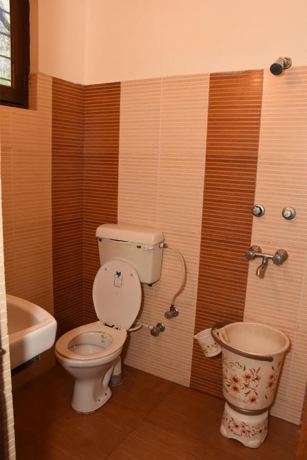 Hotel Dolls Inn Nainital Exterior photo